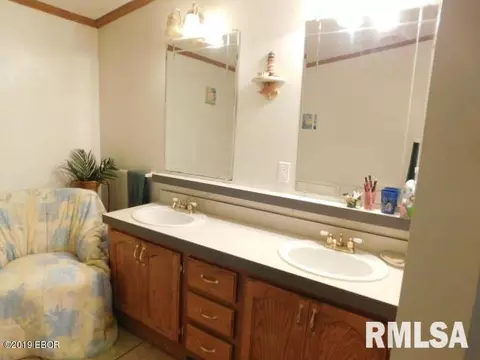 1383 Old Salem Rd, Kell, IL 62853 photo 14