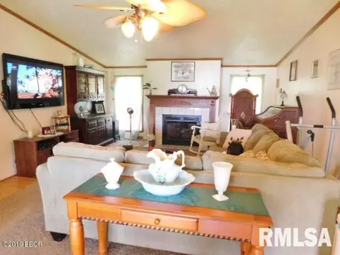 1383 Old Salem Rd, Kell, IL 62853 photo 10