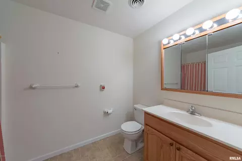 1500 Apache Dr, Marion, IL 62959 photo 16