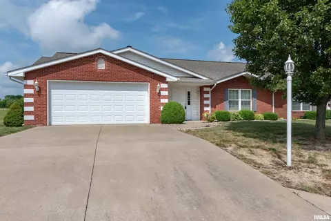 1500 Apache Dr, Marion, IL 62959 photo 1