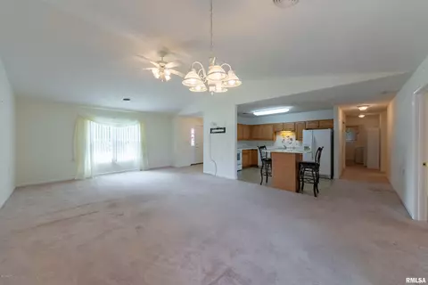 1500 Apache Dr, Marion, IL 62959 photo 6