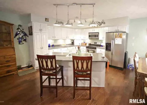 2006 Calico Rd, Marion, IL 62959 photo 12