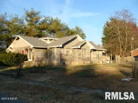 820 N 18th St, Herrin, IL 62948 photo 11