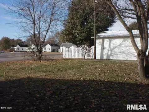 719-721 E Monroe St, Herrin, IL 62948 photo 24