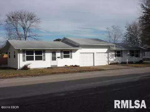 719-721 E Monroe St, Herrin, IL 62948 photo 1