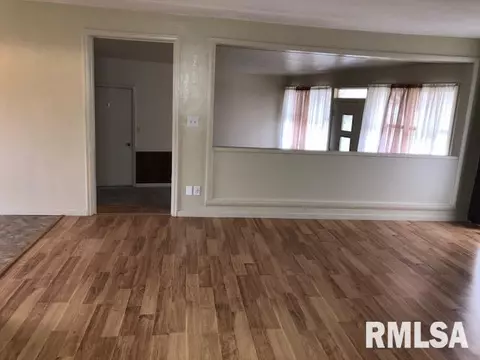 3105 Cherry St, Mount Vernon, IL 62864 photo 9
