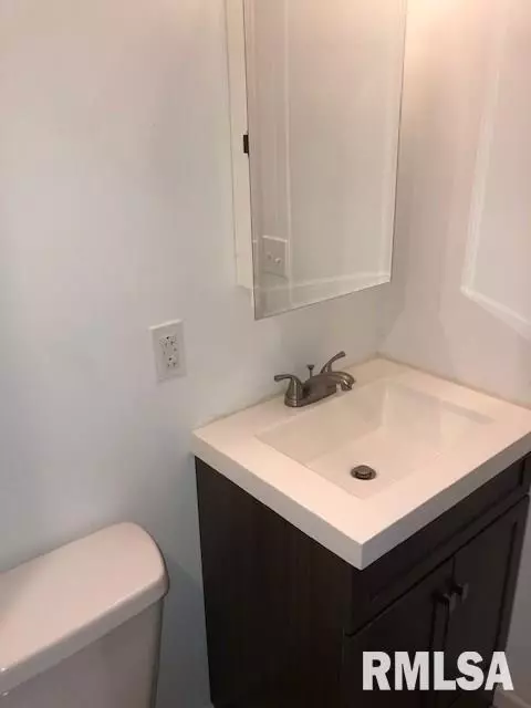 3105 Cherry St, Mount Vernon, IL 62864 photo 15