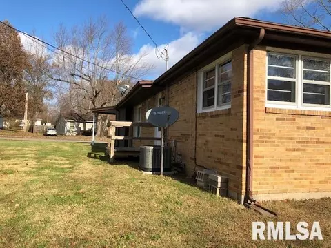 3105 Cherry St, Mount Vernon, IL 62864 photo 4