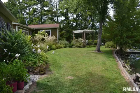 547 Community Beach Rd, Centralia, IL 62801 photo 15
