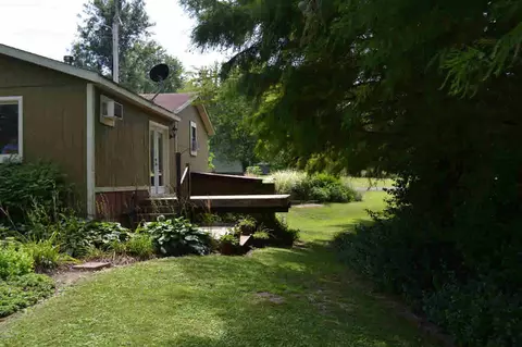 547 Community Beach Rd, Centralia, IL 62801 photo 12