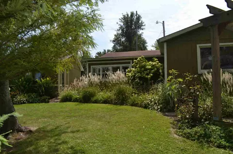 547 Community Beach Rd, Centralia, IL 62801 photo 17