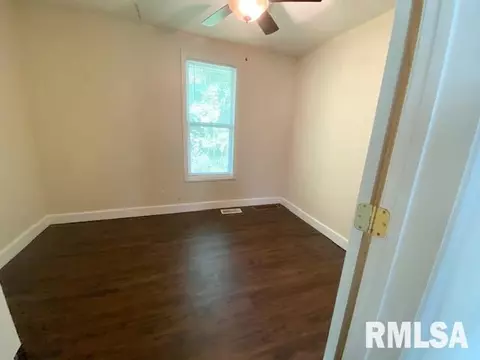 231 George St, Anna, IL 62906 photo 6