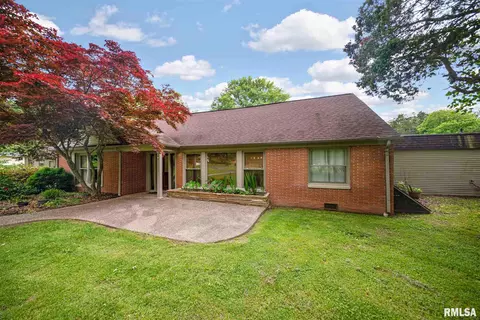 221 Kane Dr, Herrin, IL 62948 photo 6