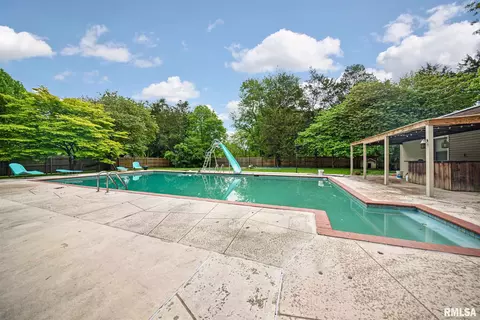 221 Kane Dr, Herrin, IL 62948 photo 9