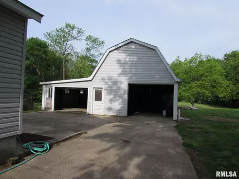 77 Hines St, Murphysboro, IL 62966 photo 12