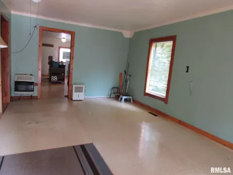 77 Hines St, Murphysboro, IL 62966 photo 4