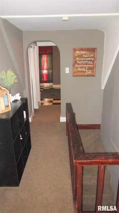 554 E North Ave, Flora, IL 62839 photo 25