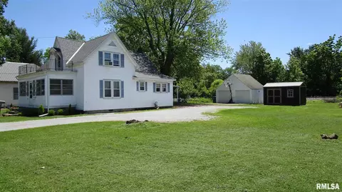 554 E North Ave, Flora, IL 62839 photo 4