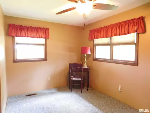1703 Gaston Road Rd, Kell, IL 62853 photo 12