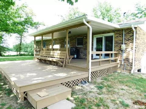 1703 Gaston Road Rd, Kell, IL 62853 photo 4