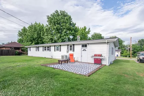 19 Sunset Dr, Mount Vernon, IL 62864 photo 5