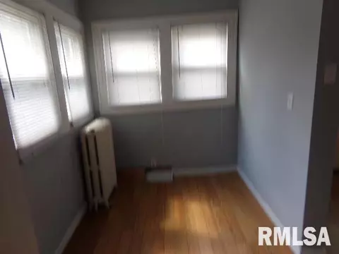 1161 2nd St, Eldorado, IL 62930 photo 9