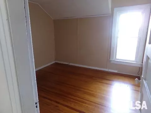 1161 2nd St, Eldorado, IL 62930 photo 7