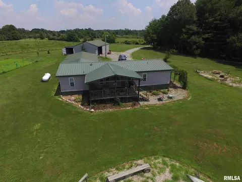1619 County Road 1075 E Rd, Cisne, IL 62823 photo 28