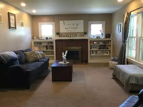 103 Highmore Ave, Anna, IL 62906 photo 4