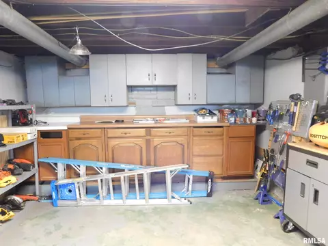 1219 E 2nd St, Centralia, IL 62801 photo 29