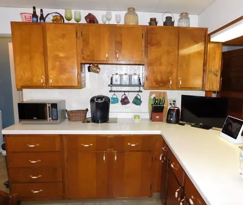 1219 E 2nd St, Centralia, IL 62801 photo 7