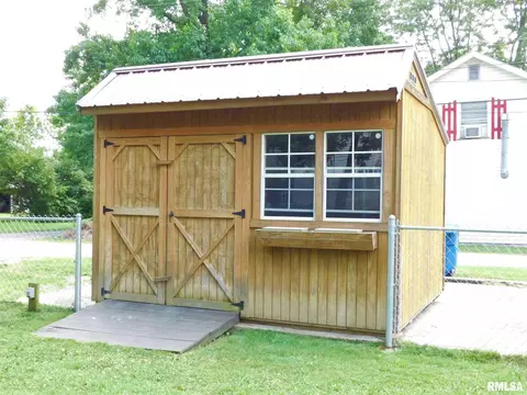 1219 E 2nd St, Centralia, IL 62801 photo 30