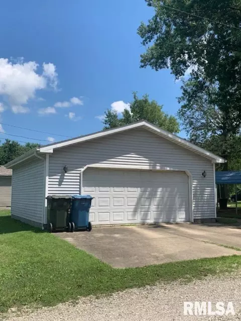 1132 N Franklin Ave, Centralia, IL 62801 photo 13