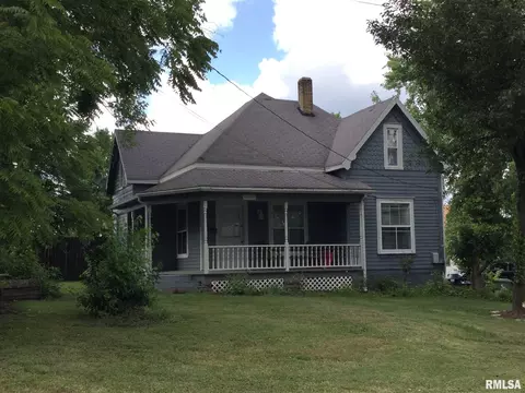 205 Freeman St, Anna, IL 62906 photo 1