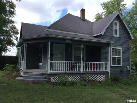 205 Freeman St, Anna, IL 62906 photo 2