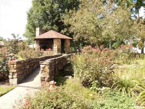 506 W Spring St, Anna, IL 62906 photo 43