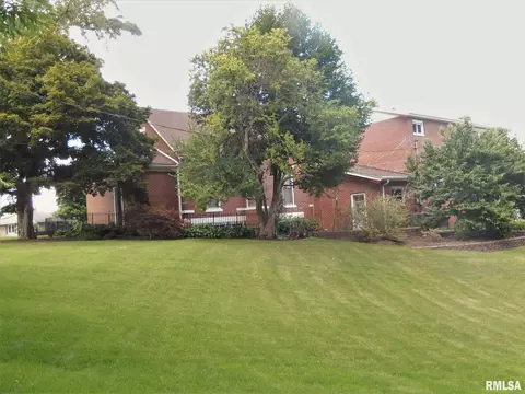 506 W Spring St, Anna, IL 62906 photo 7