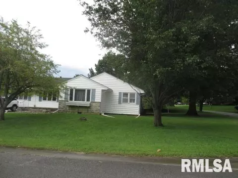 210 Plum St, Anna, IL 62906 photo 4