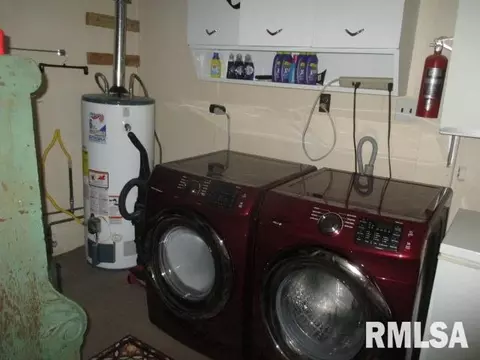 210 Plum St, Anna, IL 62906 photo 38