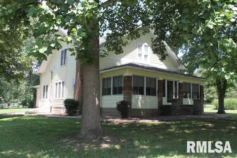 202 E Mohan St, Cambria, IL 62915 photo 1
