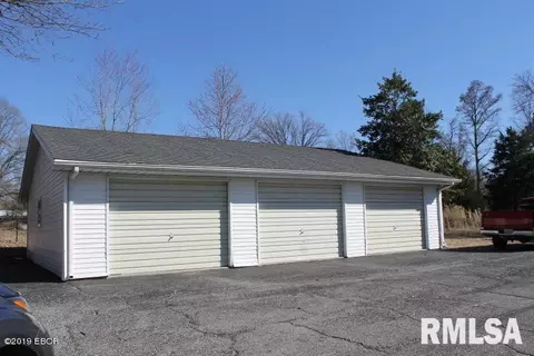 202 E Mohan St, Cambria, IL 62915 photo 36