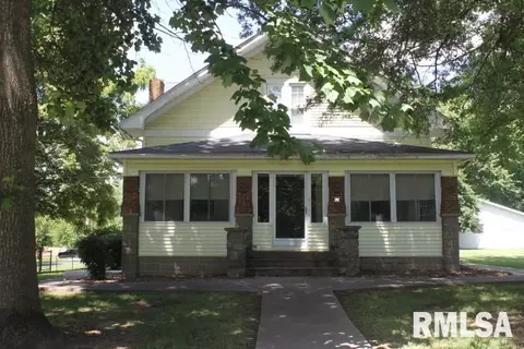 202 E Mohan St, Cambria, IL 62915 photo 2