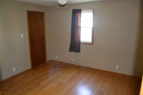 112 E Prairie St, Centralia, IL 62801 photo 10