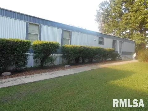 405 Ridgeway Rd, Eldorado, IL 62930 photo 4
