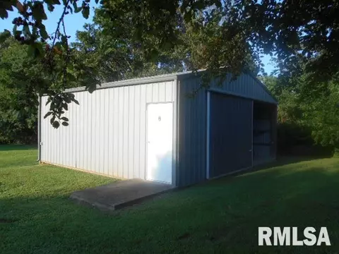 405 Ridgeway Rd, Eldorado, IL 62930 photo 14