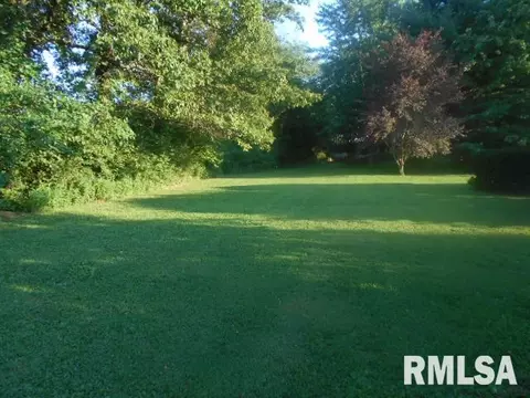 405 Ridgeway Rd, Eldorado, IL 62930 photo 10