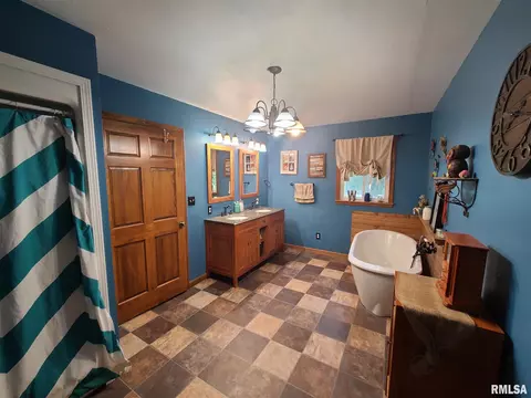 1774 E 1200th Ave, Saint Peter, IL 62880 photo 17