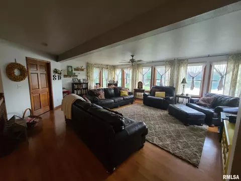1774 E 1200th Ave, Saint Peter, IL 62880 photo 28