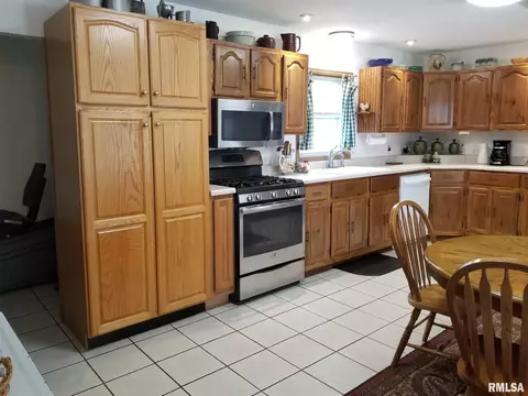 15604 E Nolan Rd, Mount Vernon, IL 62864 photo 7