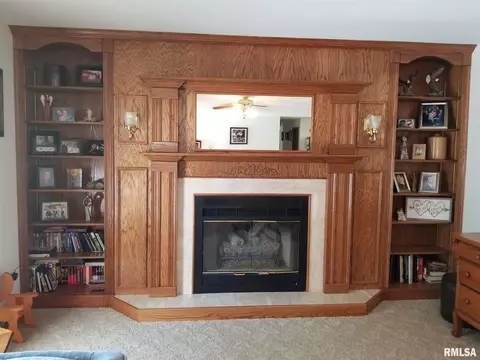 15604 E Nolan Rd, Mount Vernon, IL 62864 photo 4